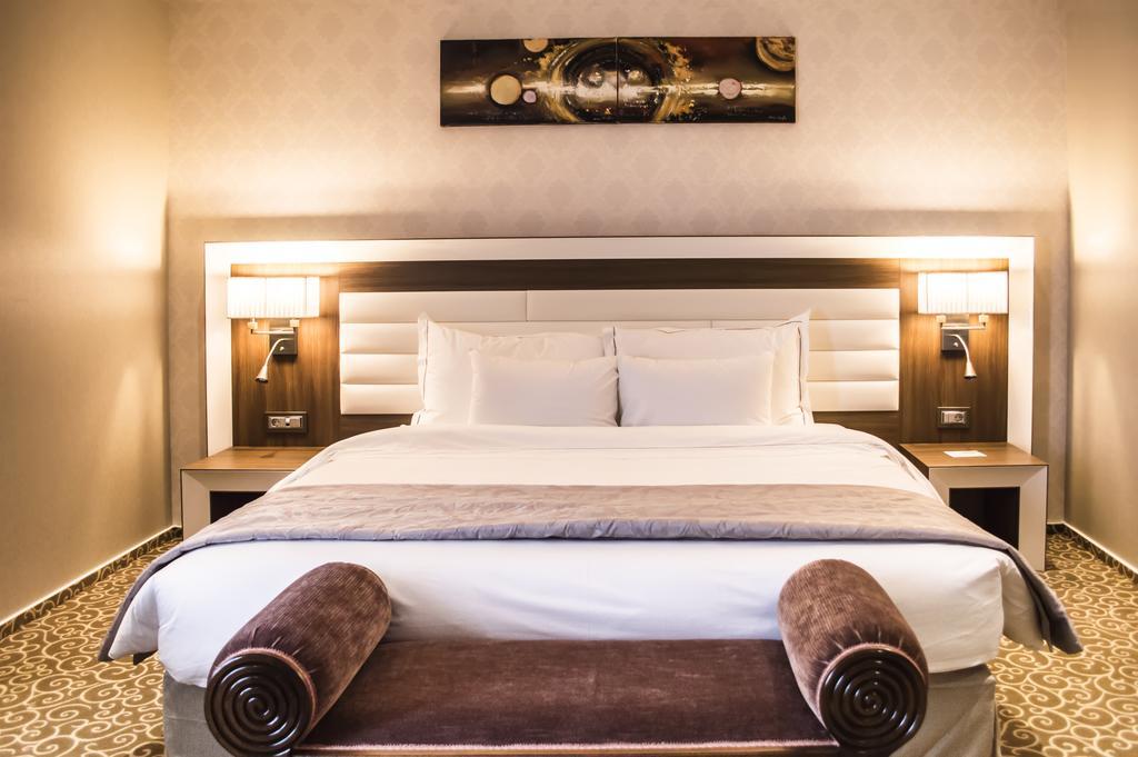 Premier Palace Spa Hotel 부쿠레슈티 외부 사진 Deluxe Room